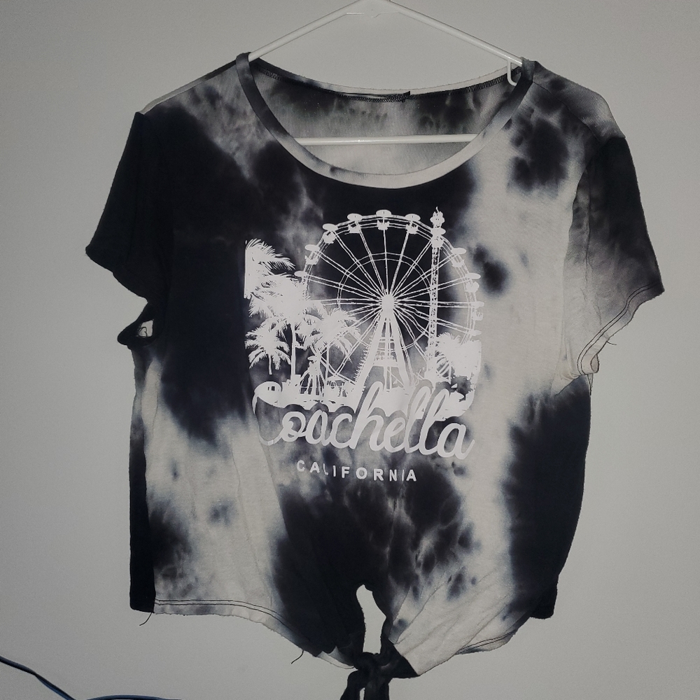 Coachella crop t shirt